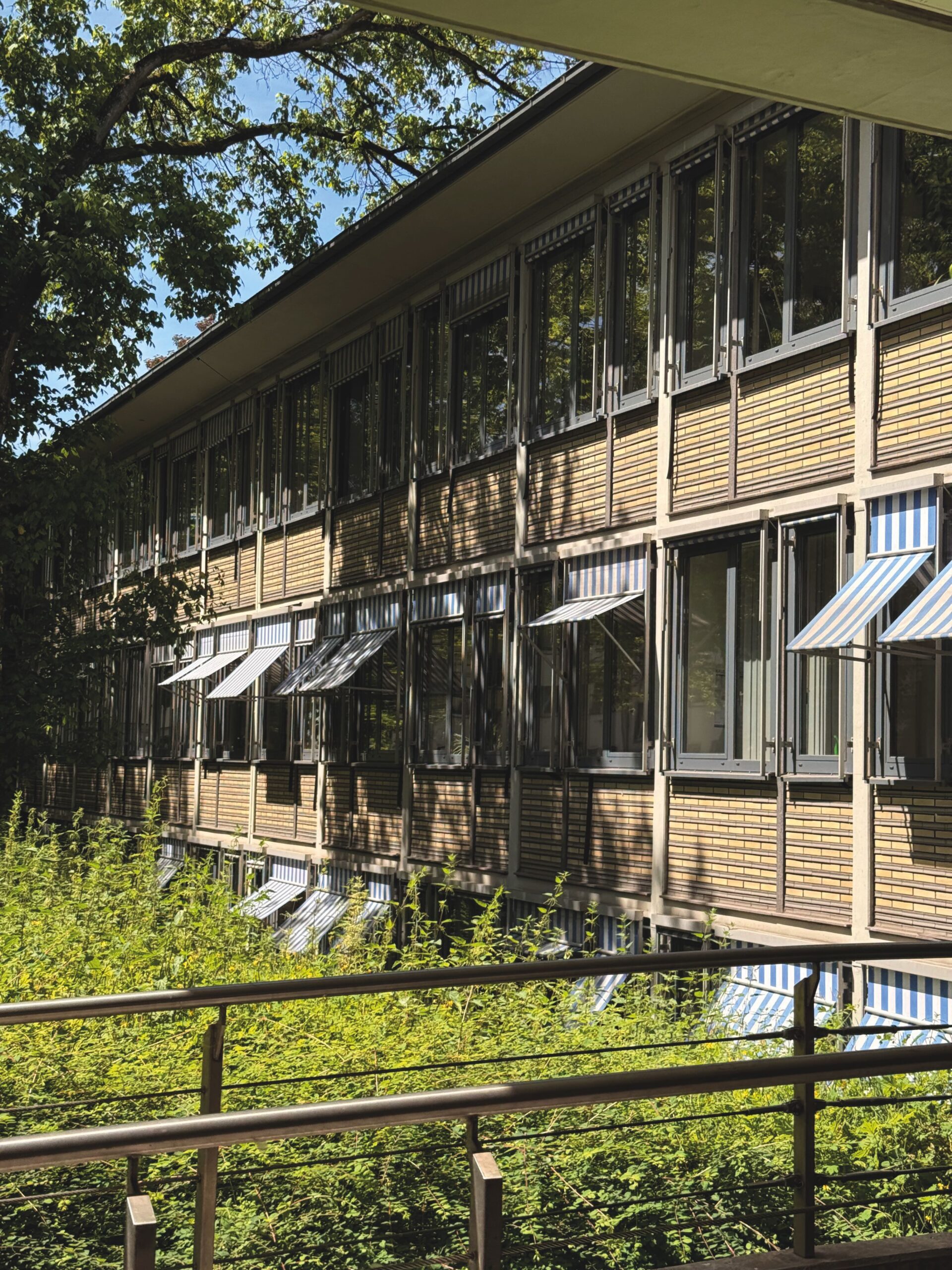 Das Gebäude des Universitätsarchivs in der Geibelstraße